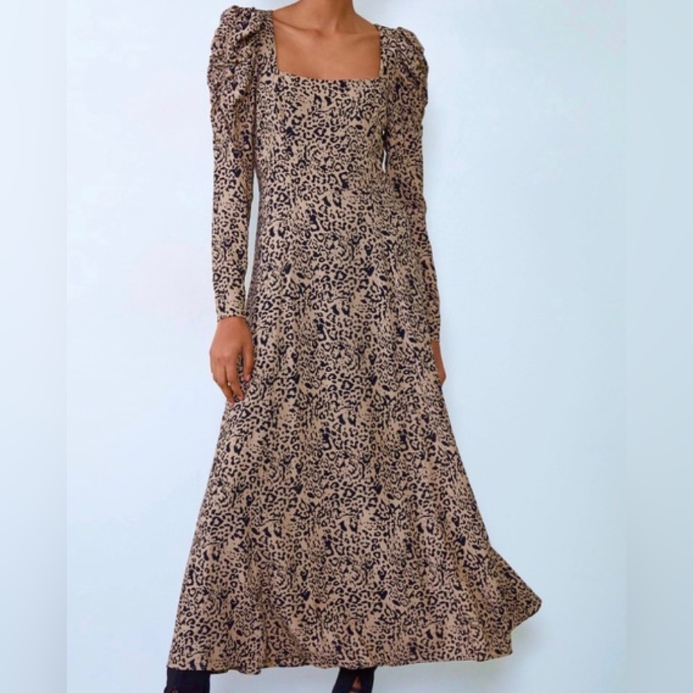 Square neck cheetah print maxi dress